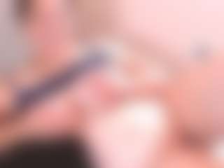 curvymilfshake's Live Sex Cam Show