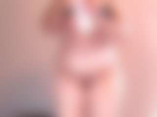 curvymilfshake's Live Sex Cam Show