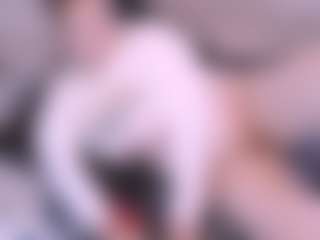 Live cam show with curvymilfshake - Role Play on Camsoda