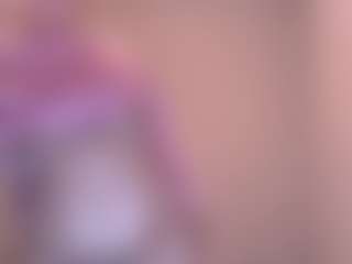 Live cam show with curvymilfshake - Blonde Hair on sexylive.show