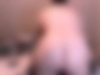 curvymilfshake's Live Sex Cam Show