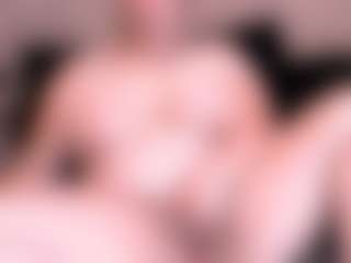 curvymilfshake's Live Sex Cam Show