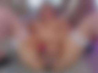 Live cam show with lilith-torres - Drinking on googirlz