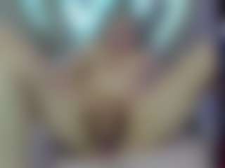 Live cam show with lilith-torres - Dildo Or Vibrator Granny on Camsoda