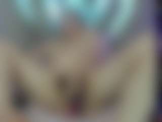 Live cam show with lilith-torres - Blonde Hair MILF on Camsoda