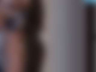 Live cam show with qwiri - Black Hair on AdultVida.com