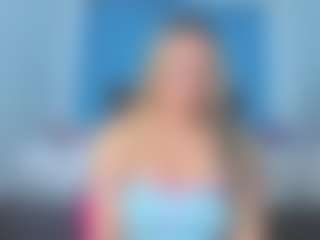 Live cam show with AliceDuboiss - Mature on Soda Cam