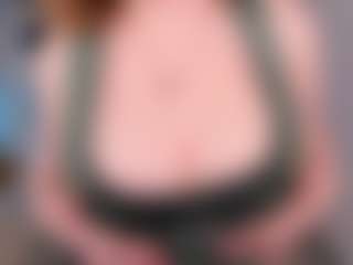 Live cam show with bonniewright - Teen (18+) on CamwithHer