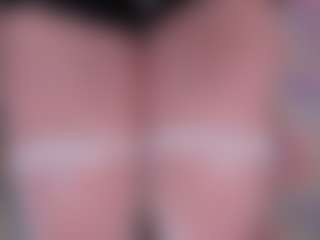 Live cam show with bonniewright - Pantyhose on Camsoda