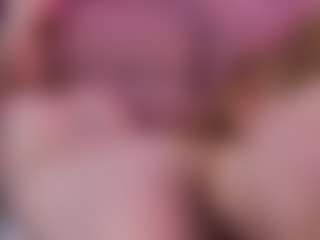 Live cam show with Genne - Cute on sexylive.show