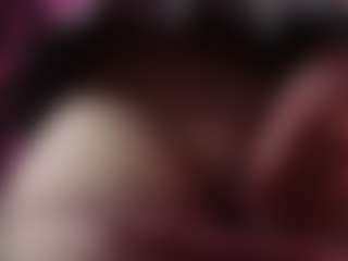 Live cam show with Genne - Blonde Hair on CamwithHer