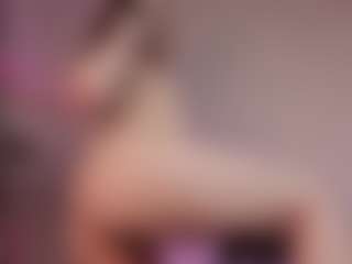 Live cam show with Genne - Full Nudity on Camsoda