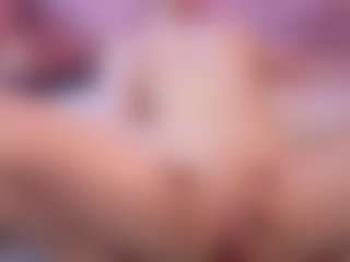 Live cam show with Genne - Skinny White on Dolls Live