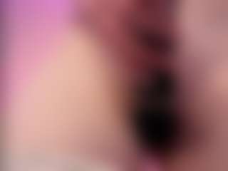 Genne's Live Sex Cam Show