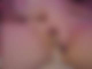 Genne's Live Sex Cam Show