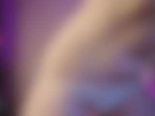 Live cam show with Genne - Fingers on SinfulBabes