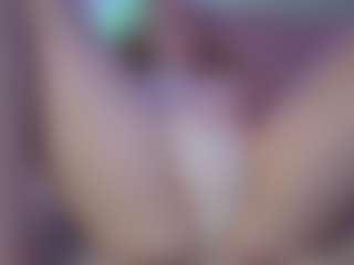 Live cam show with Genne - Blonde Hair Dildo on xxxlivecams.org