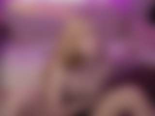 Live cam show with Genne - Full Nudity on Lustler