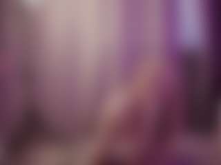 Live cam show with Genne - Blonde Hair Petite on infinitiblacc.com