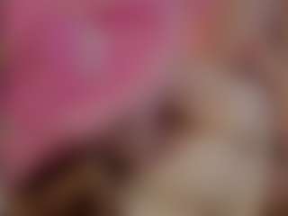 Live cam show with Genne - Cute on Camsoda