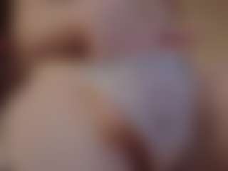Live cam show with Genne - Solo on Camsoda