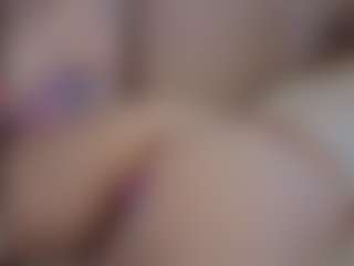 Genne's Live Sex Cam Show