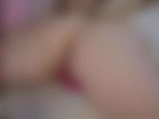 Genne's Live Sex Cam Show