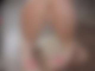 Genne's Live Sex Cam Show