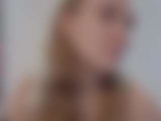 Live cam show with Genne - Spank Blonde Hair on Camsoda