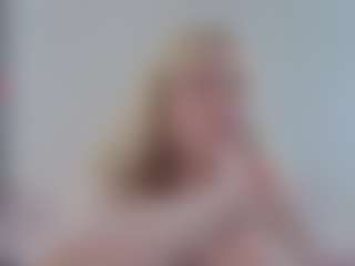 Genne's Live Sex Cam Show