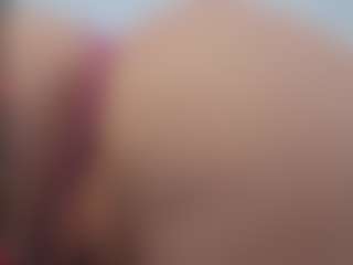 Live cam show with Genne - Strip Blonde Hair on Camsoda