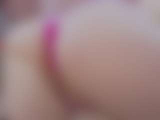 Genne's Live Sex Cam Show