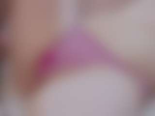 Genne's Live Sex Cam Show