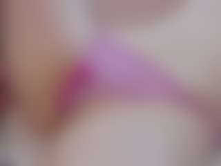 Genne's Live Sex Cam Show