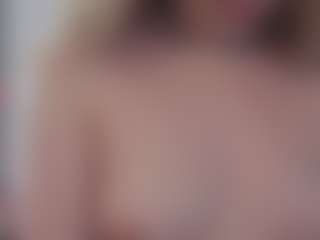 Genne's Live Sex Cam Show