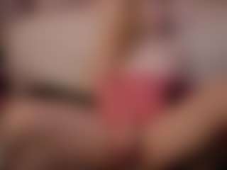 Genne's Live Sex Cam Show