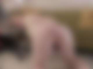 Genne's Live Sex Cam Show