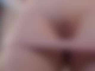Genne's Live Sex Cam Show