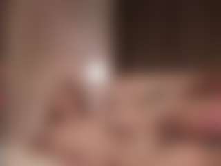 Live cam show with Genne - Control on SxyPornLive