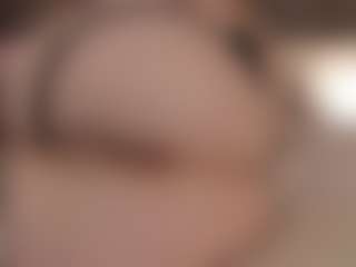 Genne's Live Sex Cam Show