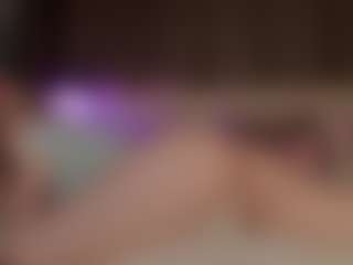 Live cam show with Genne - Solo on Gym Cam Girls