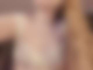 Live cam show with Genne - Sexy on Taboo Cams XXX