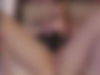 Live cam show with Genne - Oil on Cam Slut