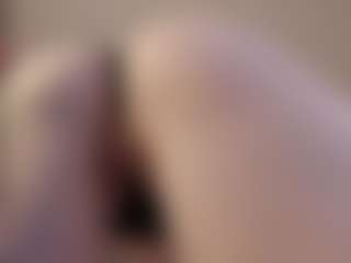 Live cam show with Genne - Petite on Soda Cam