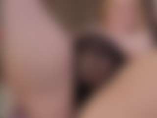Genne's Live Sex Cam Show