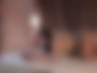 Live cam show with Genne - Blonde Hair Petite on Camsoda