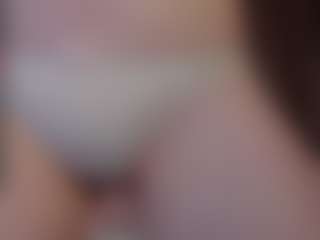 Live cam show with Genne - Blue Eyes on SpankPalCams