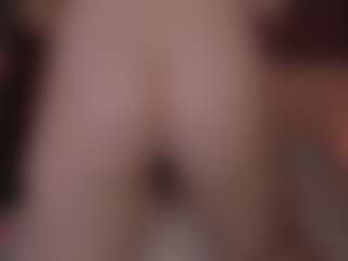 Genne's Live Sex Cam Show