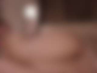 Genne's Live Sex Cam Show