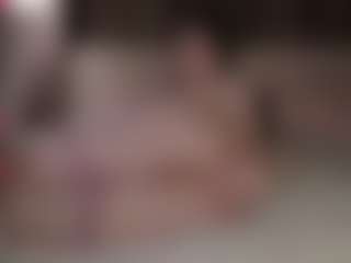 Live cam show with Genne - Brown Hair Teen (18+) on StripNow